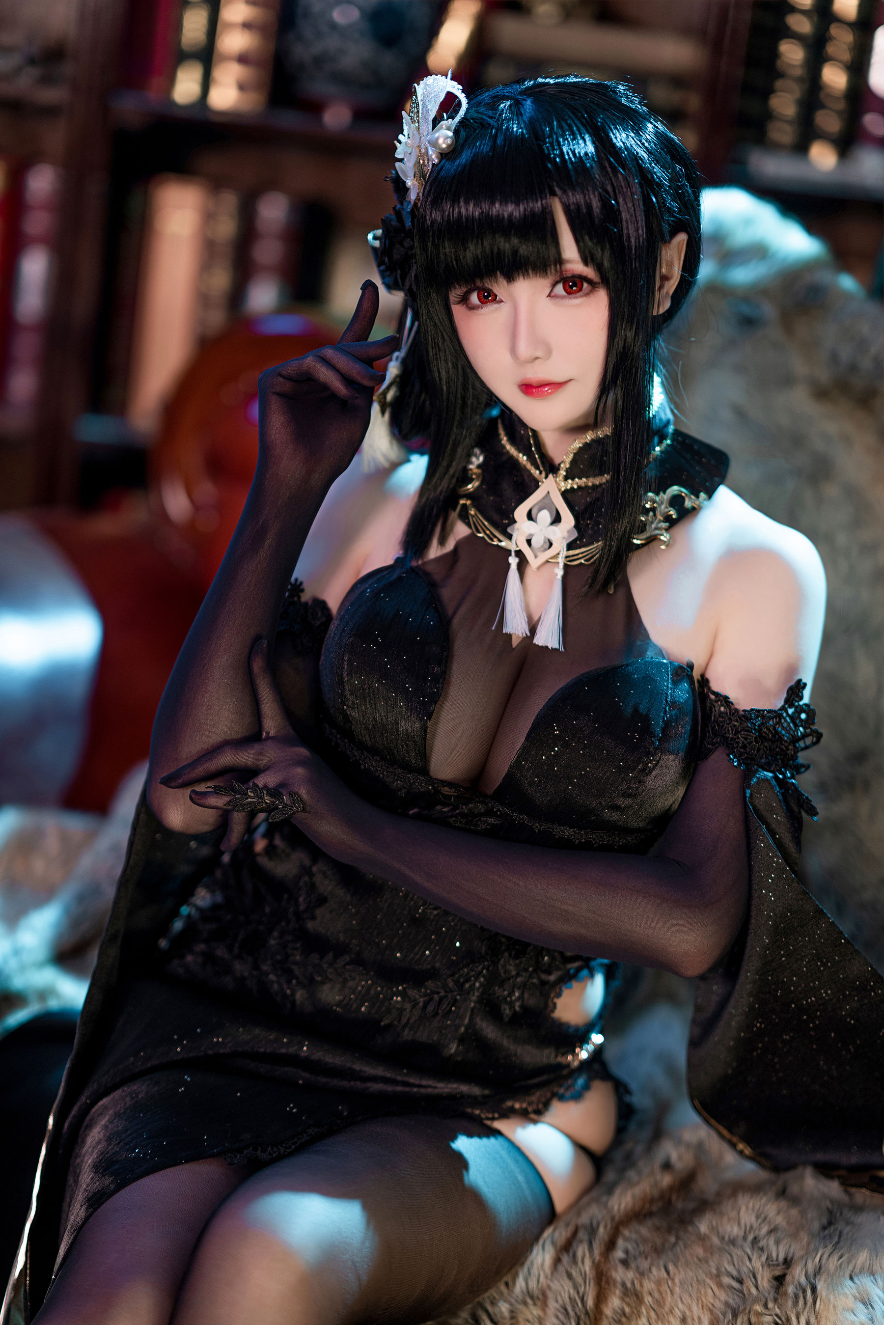 [福利COS] Coser小姐姐星之迟迟 -《Darling》镇海-奇奢华苑