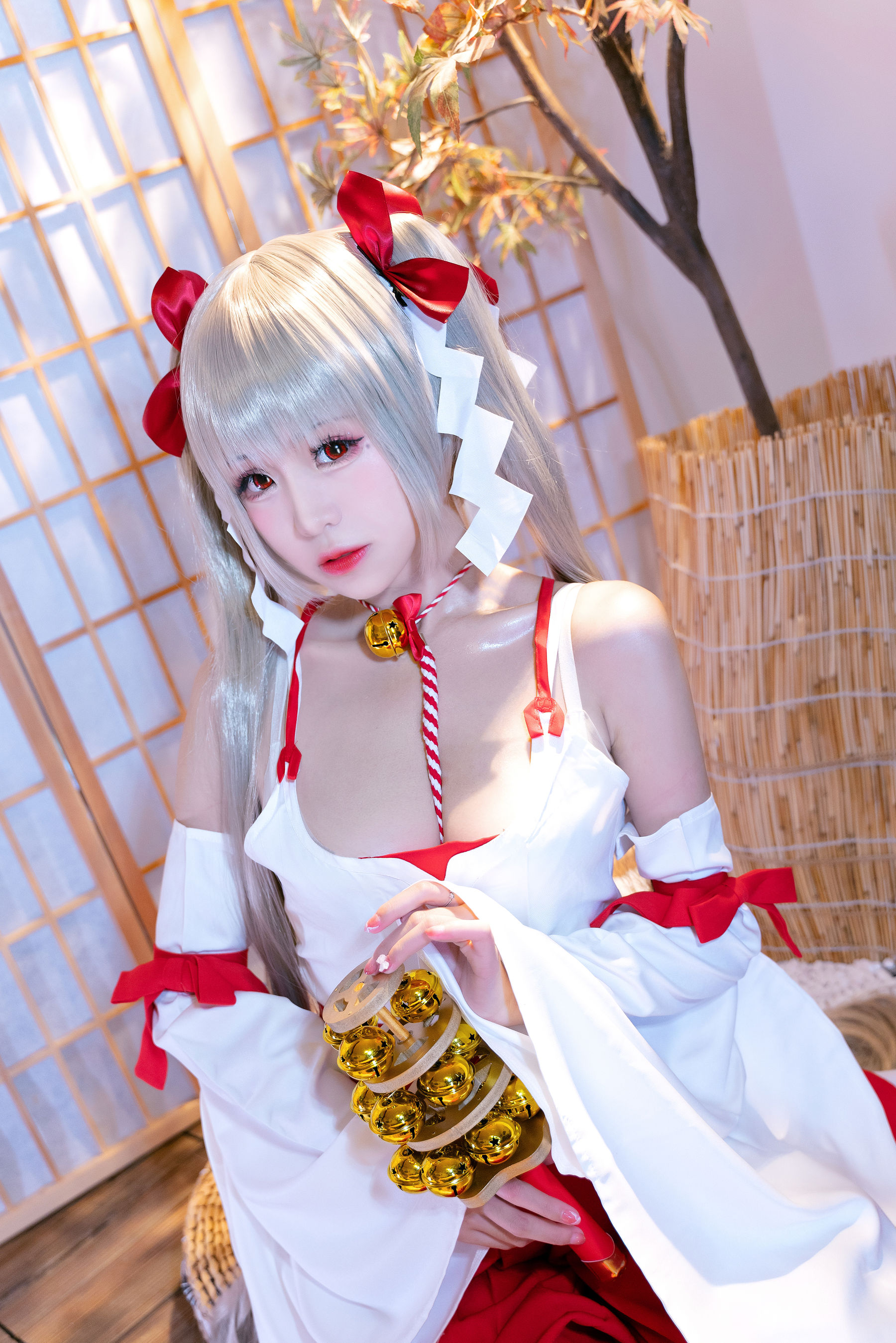 [福利COS] miko酱ww - 可畏巫女