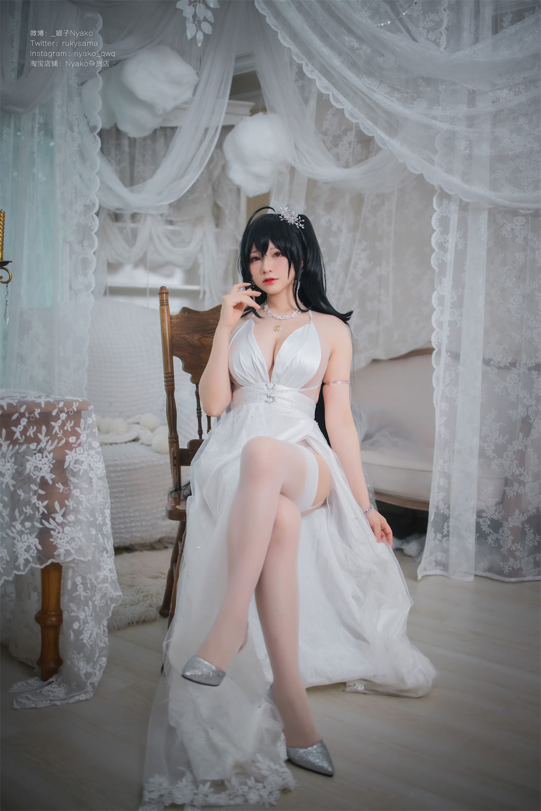 [福利COS] 萌妹子Nyako喵子 - 大凤纯白婚纱