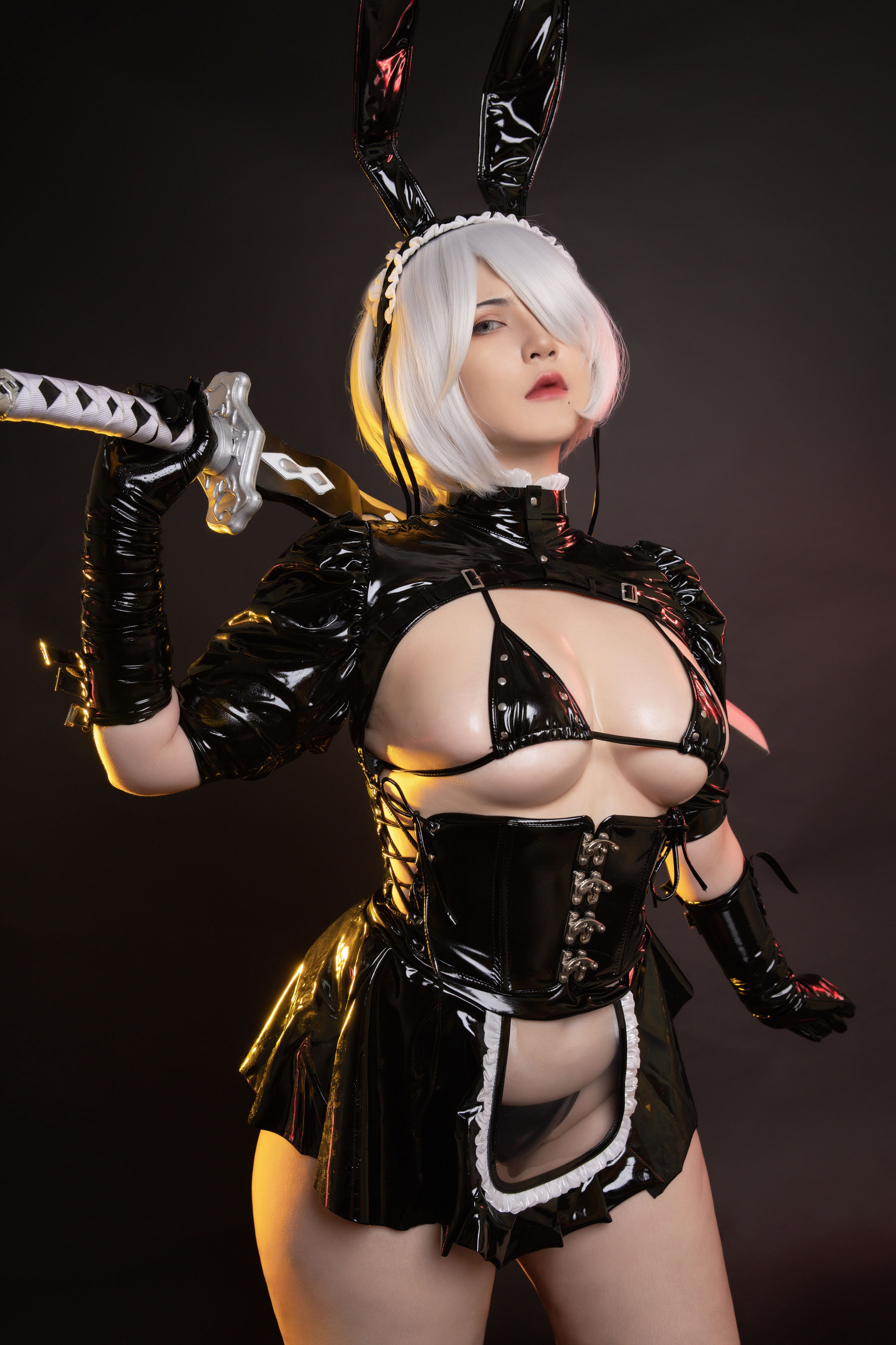 Uy Uy - 2B Maid Bunny