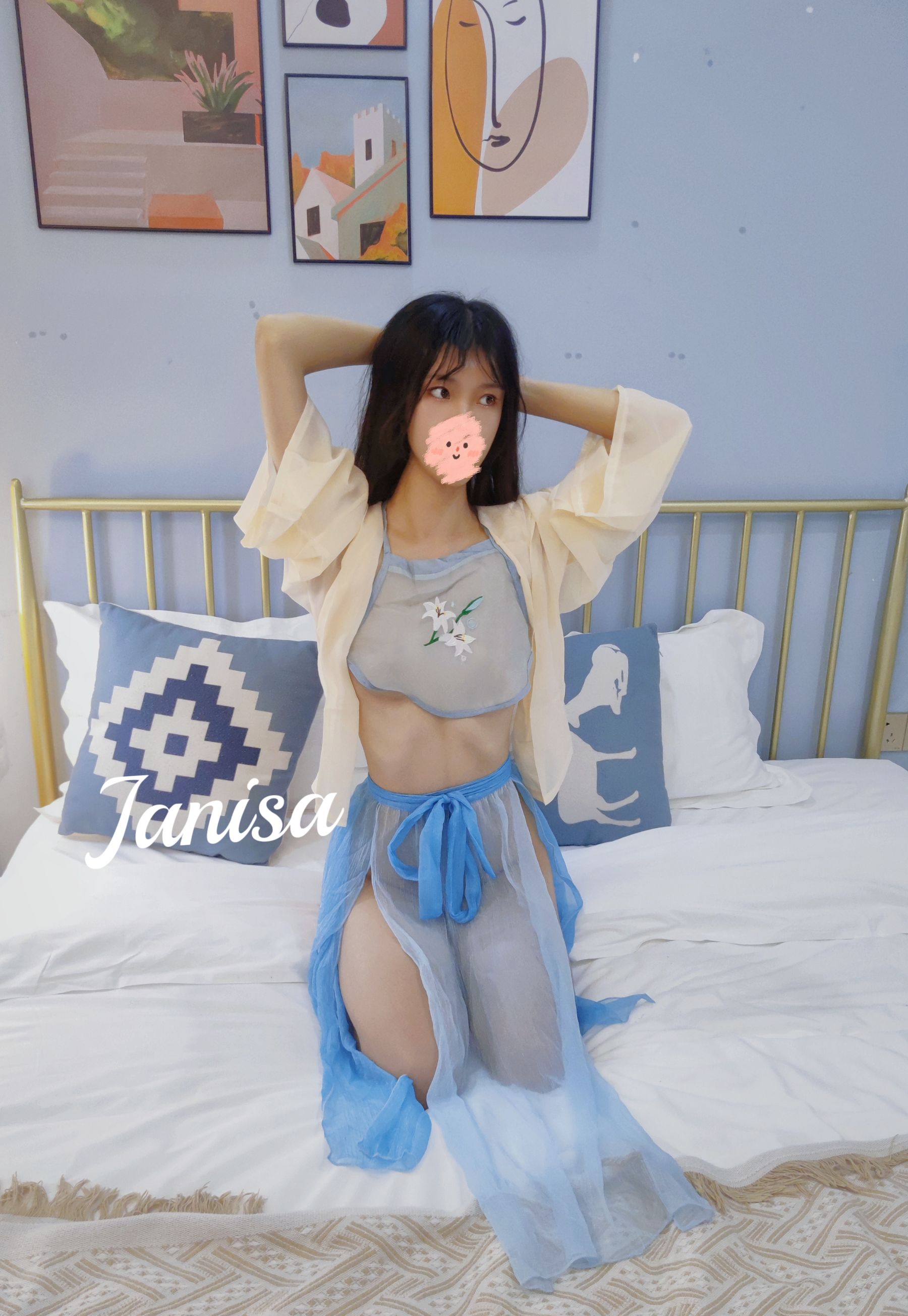 Janisa - 玉足涴蓝绸 