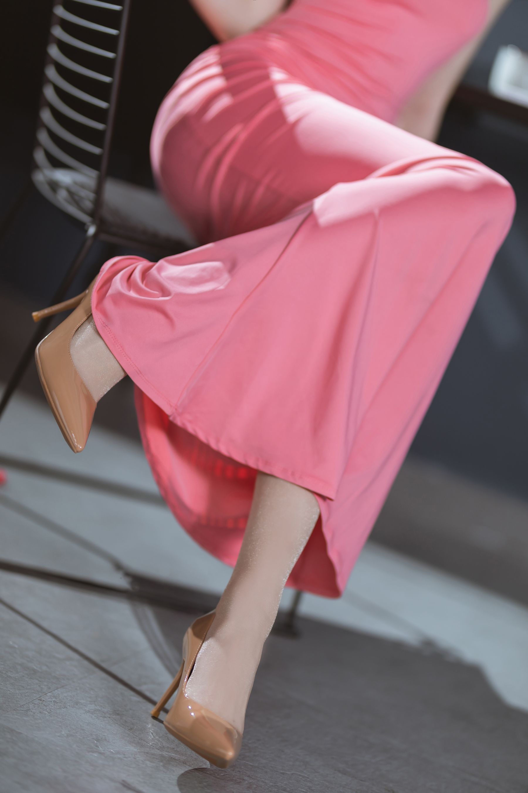 许岚 - 粉色长裙