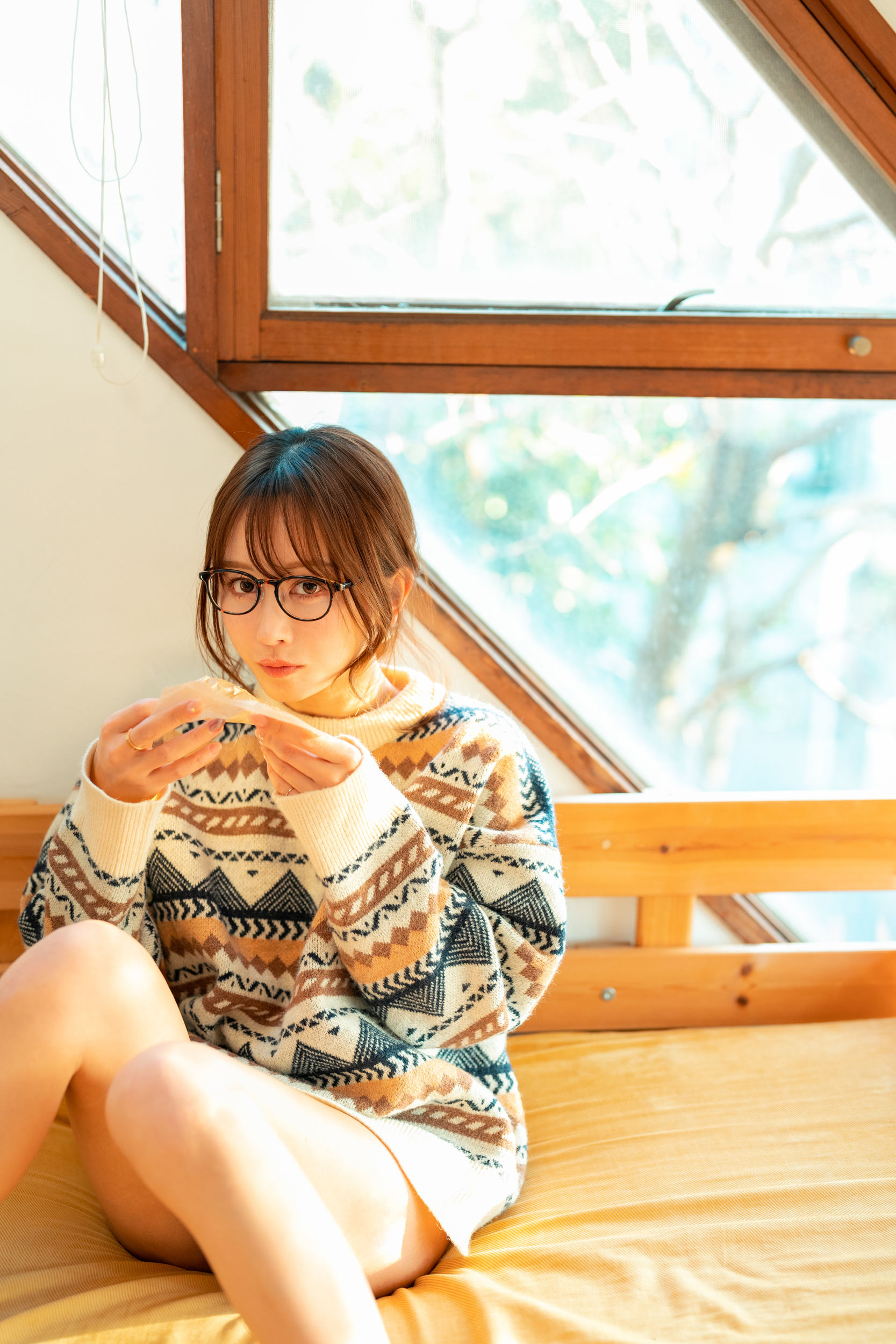 いくみ – (193iKkyu3) [Fantia] 2023年03月 Warm and Fluffy Knit Teasing