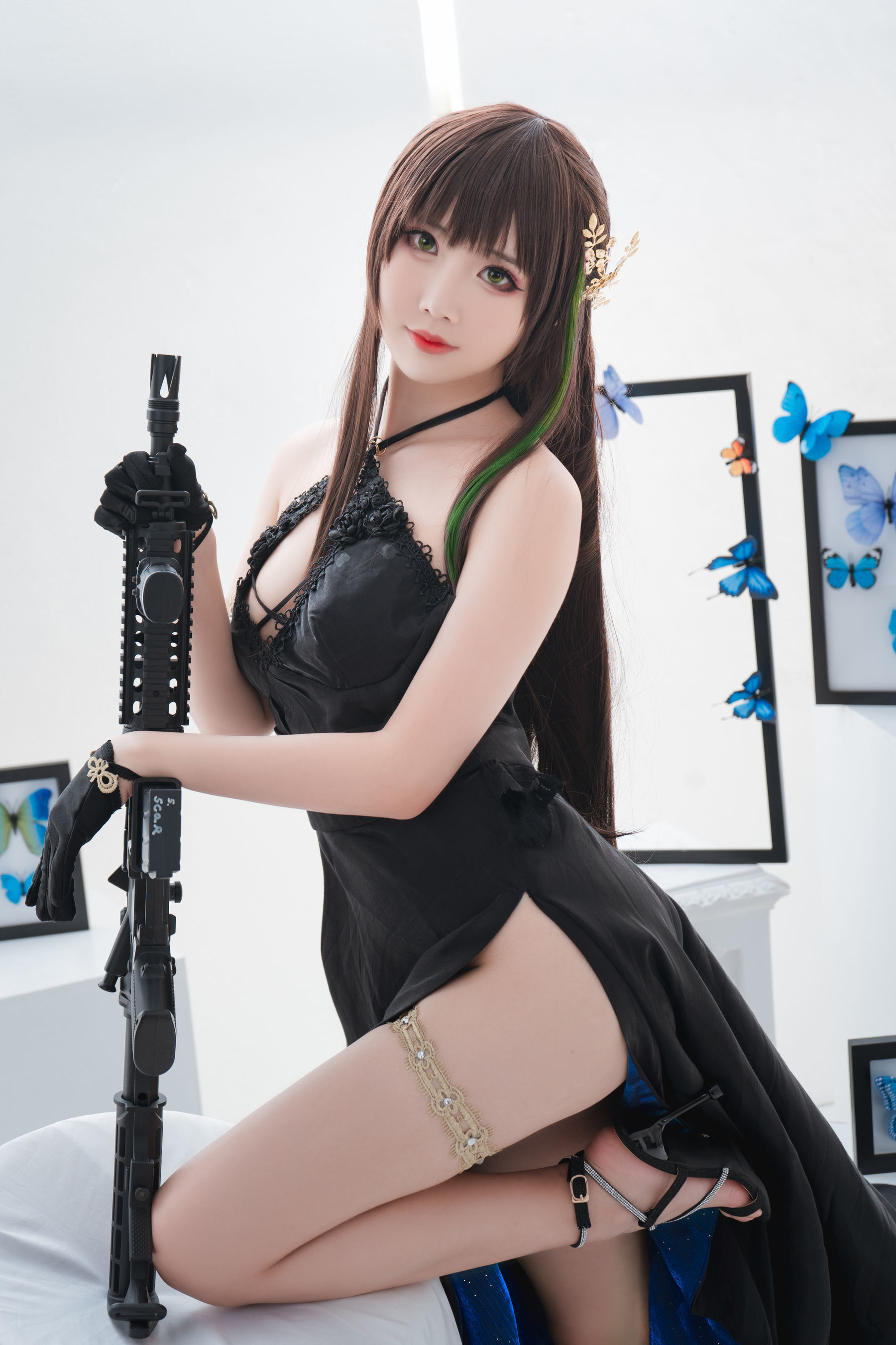 [网红COSER] 可爱人气Coser面饼仙儿 - M4A1