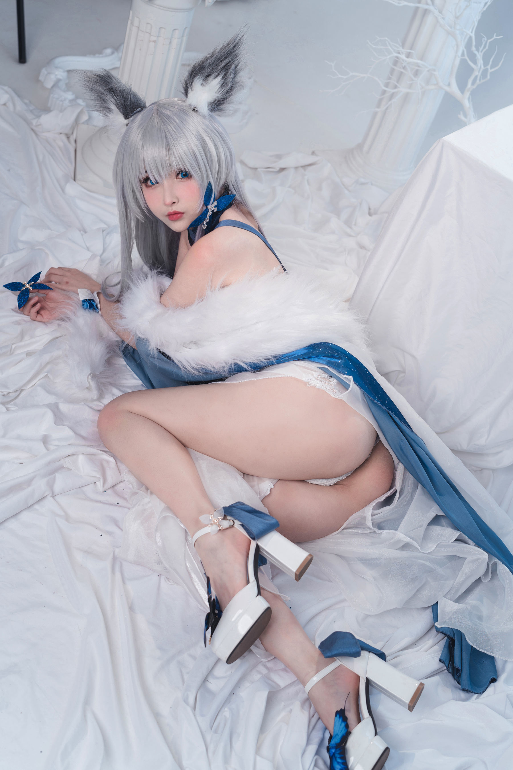 [网红COSER] COS福利rioko凉凉子 - 信浓礼服