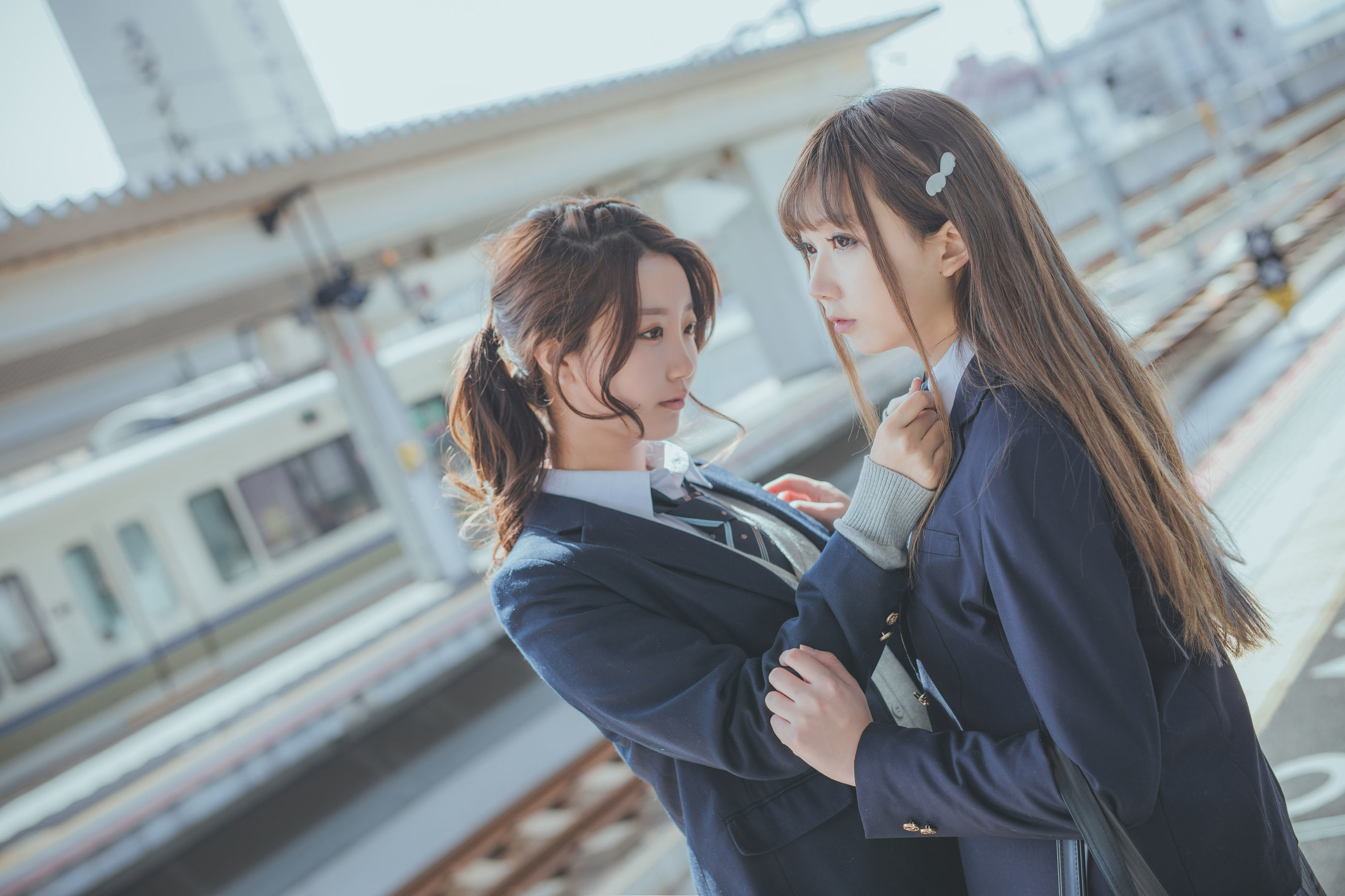 [萝莉COS] 黑川 - JK百合