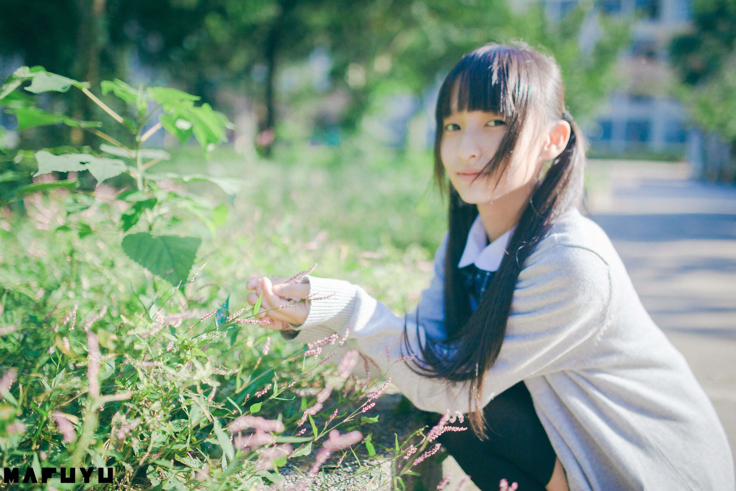 [萝莉COS] 神楽板真冬 阳光校服系列套图