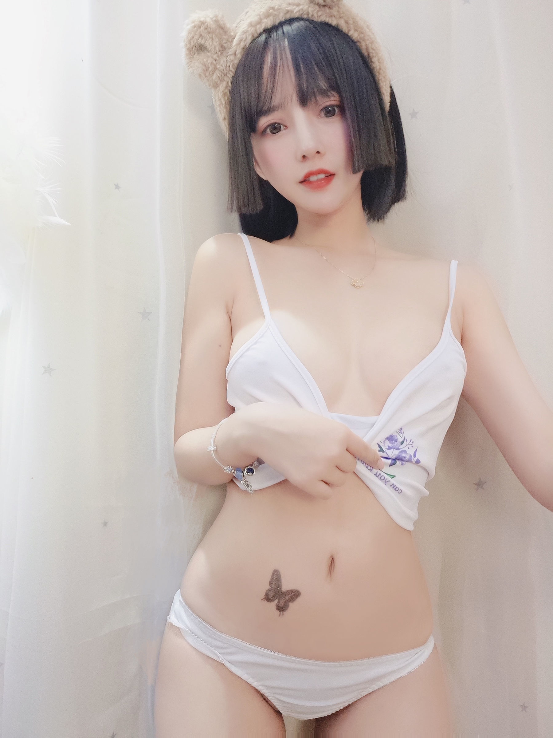 [萝莉COS] 斗鱼米线线sama - 小可爱熊妹