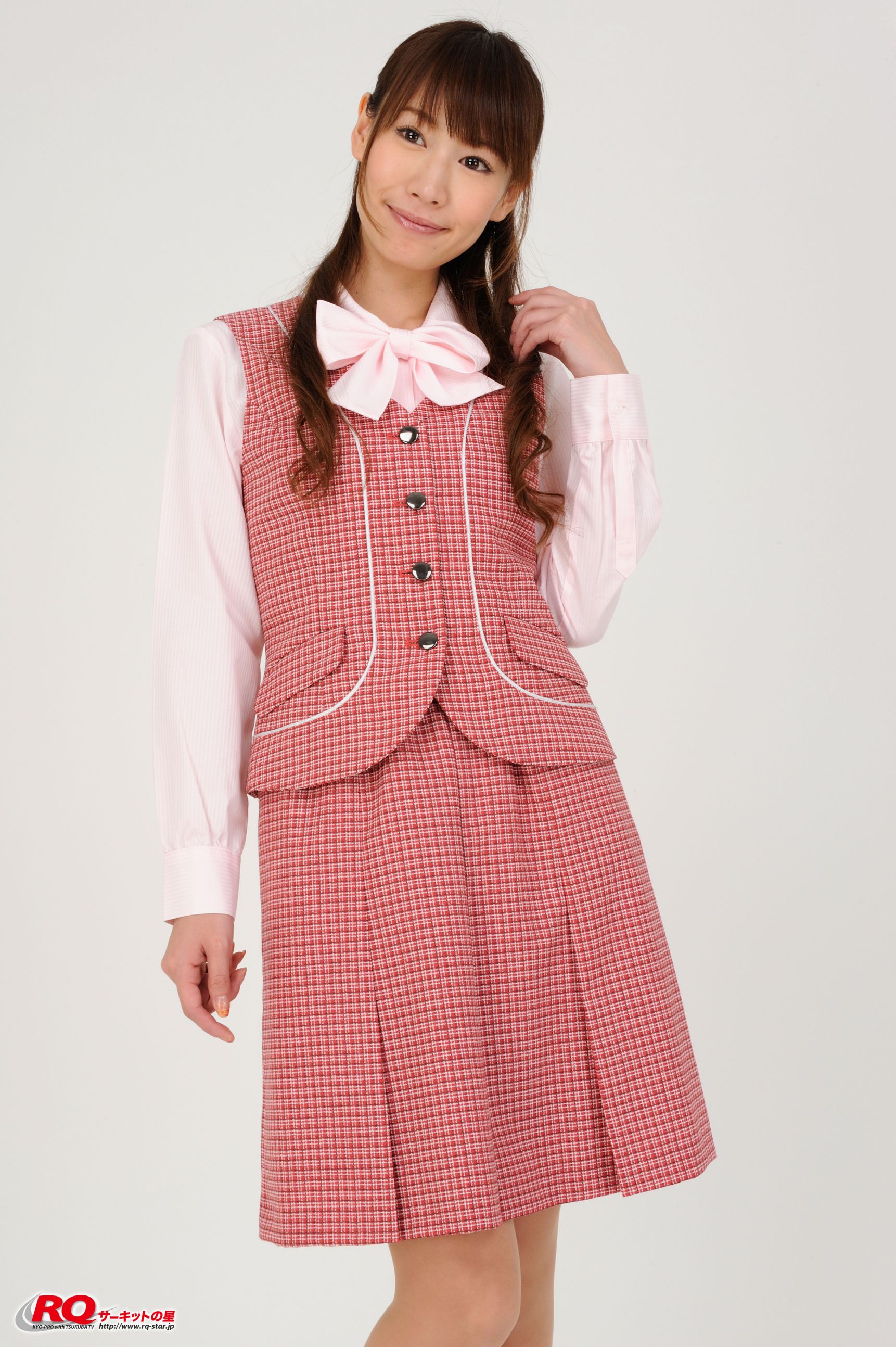 [RQ-STAR] NO.00104 山本里奈 Office Lady制服系列写真集