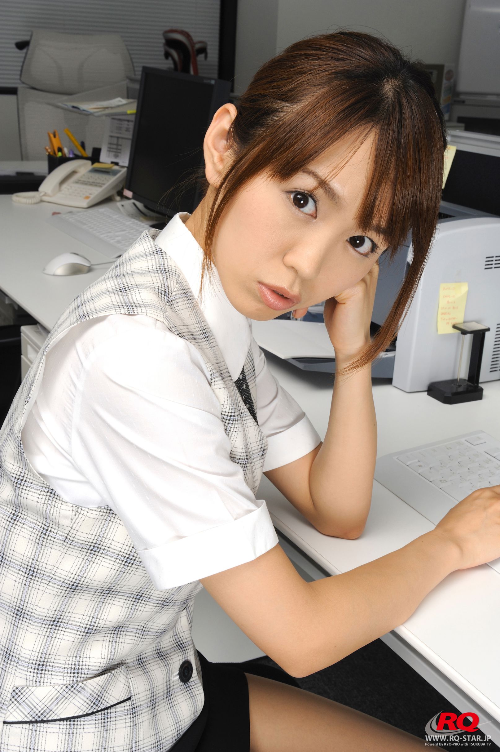 [RQ-STAR] NO.00055 Kotomi Kurosawa 黒沢琴美 Office Lady 写真集