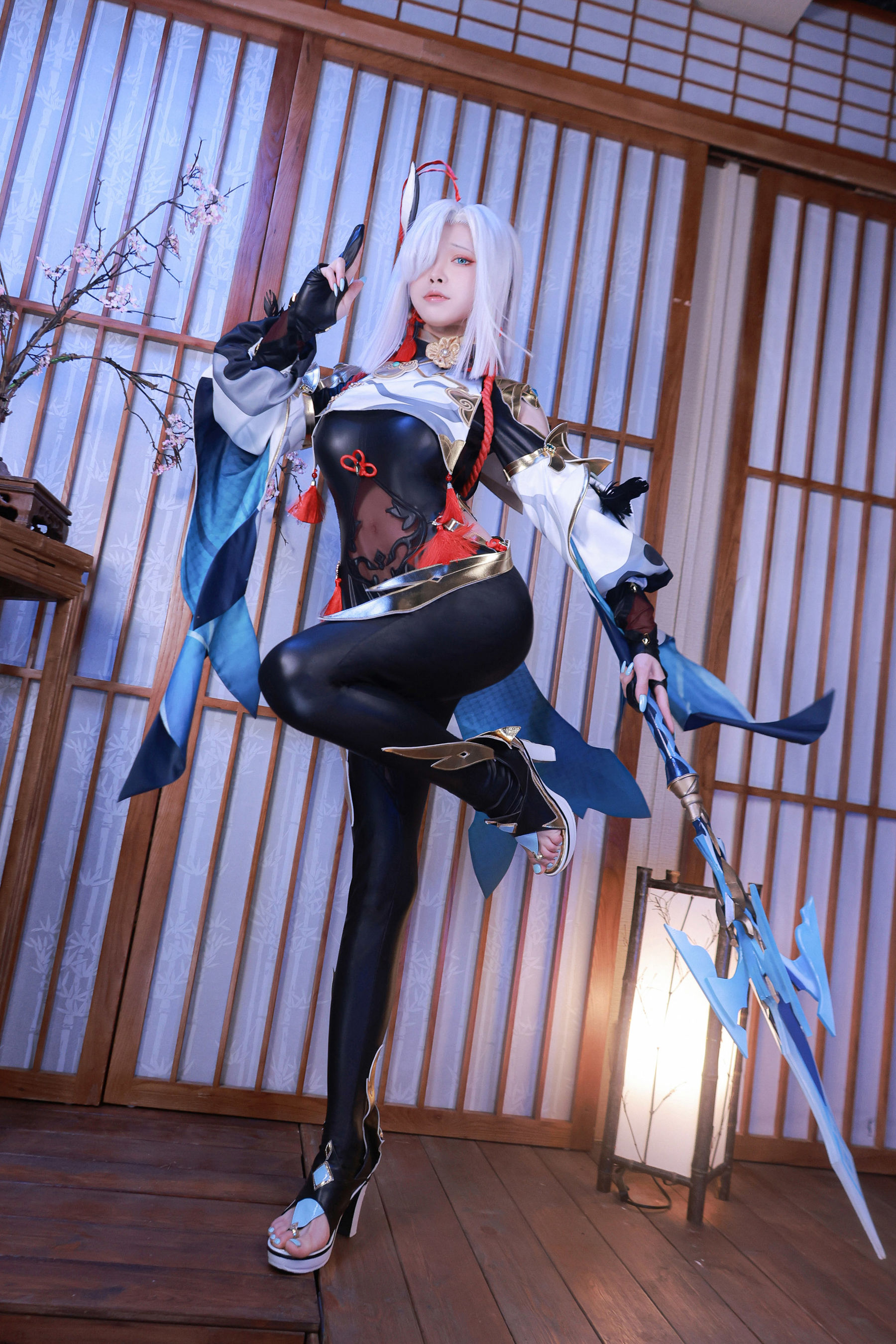 [福利COS] 动漫博主水淼aqua - 原神 申鹤