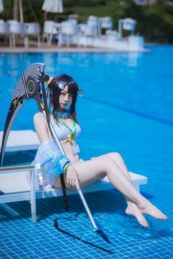 人气Coser 二佐Nisa - 泰拉夏日纪事 方舟羽毛笔泳装