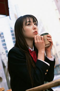 秋山莉奈《キミの素颜こつそりのぞいちやいま？？？た》 [YS Web] Vol.207