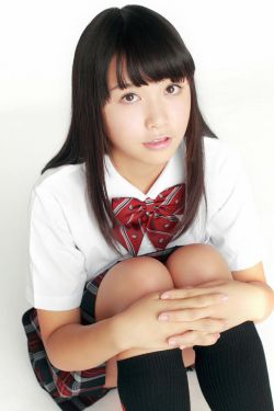 Hikari Maeda 前田光璃《ピンクヒップガール入學！》 [YS Web] Vol.539