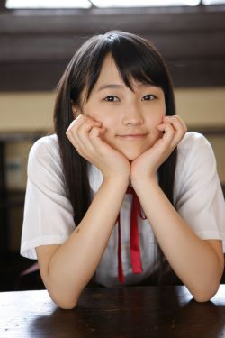 鞘師里保 Riho Sayashi [Hello! Project Digital Books] Vol.105